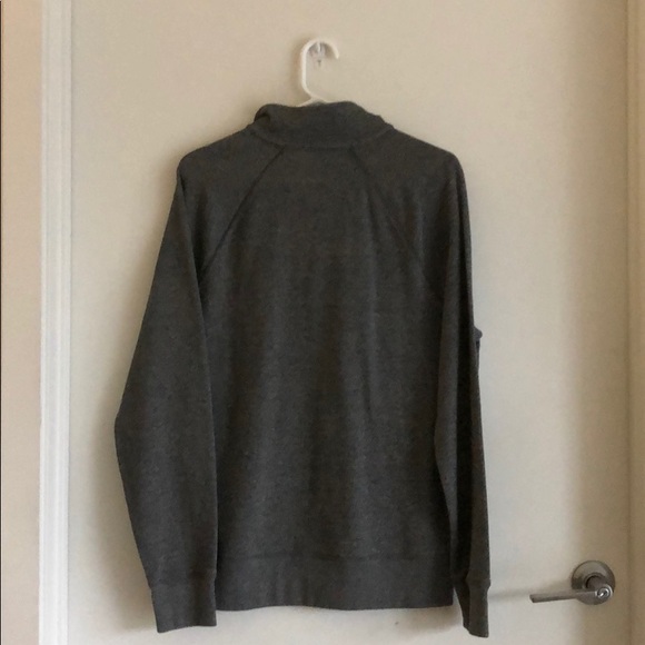 Banana Republic Sweater - Picture 2 of 2